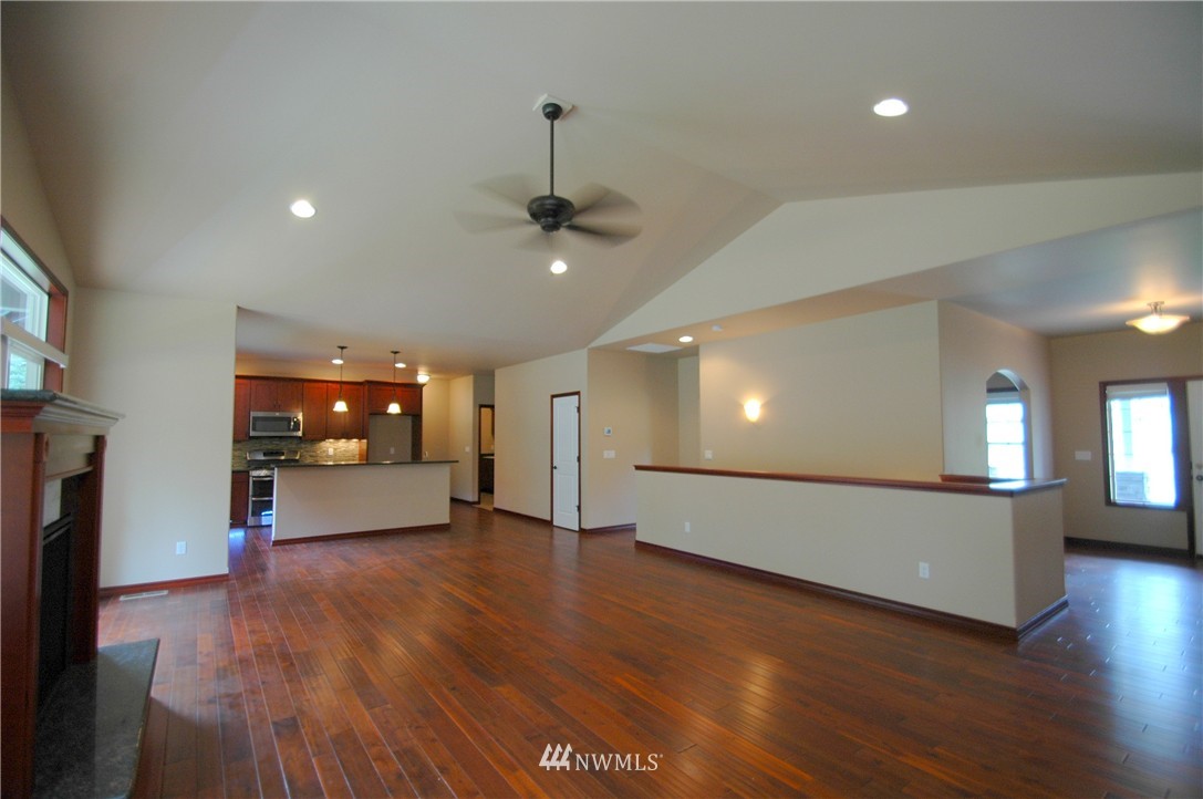 9200 Fox Ridge Lane Southeast Olympia, WA 98513 - Photo 3 of 21 Gallery Image 3