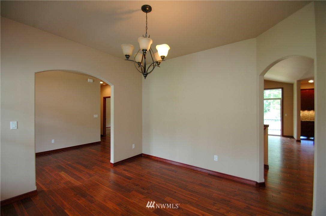 9200 Fox Ridge Lane Southeast Olympia, WA 98513 - Photo 4 of 21 Gallery Image 4