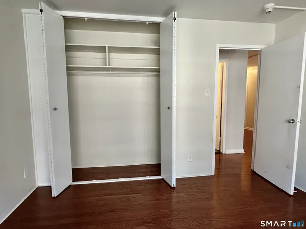 $73,000 | 100 York Street, Unit 3J, New Haven, CT 06511