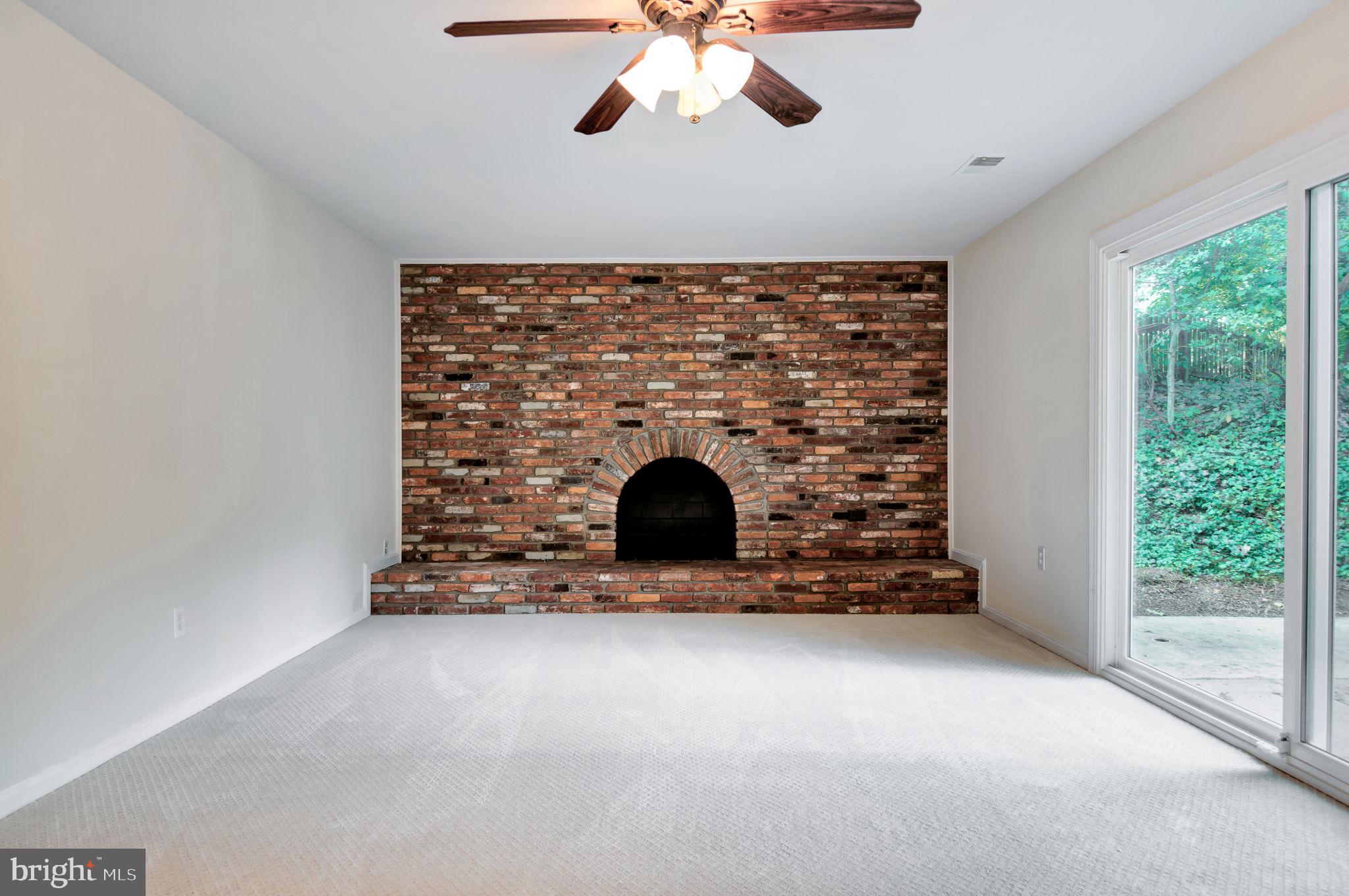 6016 Wheaton Drive Burke, VA 22015 - Photo 13 of 63 Family room.