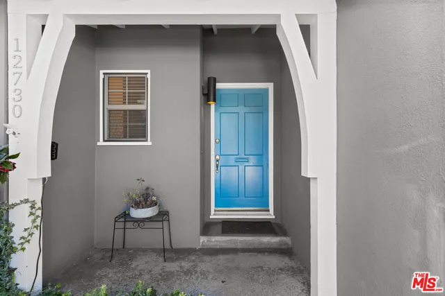 $6,500 | 12730 La Maida Street, Valley Village, CA 91607