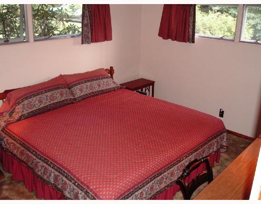 623 Greenhills Road Irwin, PA 15642 - Photo 7 of 8 Master Bedroom.