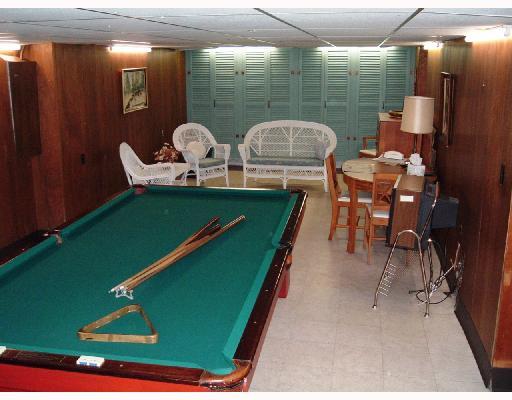 623 Greenhills Road Irwin, PA 15642 - Photo 8 of 8 Interior Space/Layout.