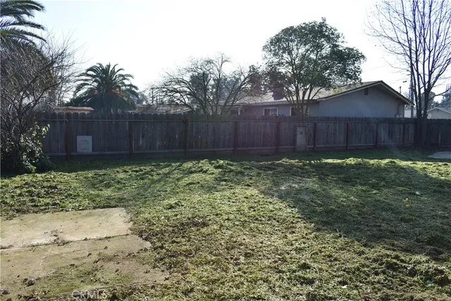 $395,000 | 842 East Alexander Avenue, Merced, CA 95340