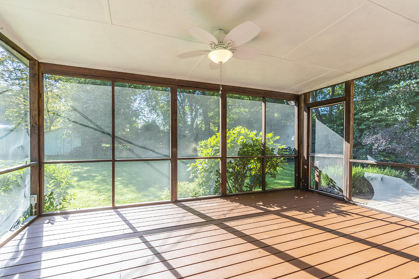 1890 Parkers Mill Road Lexington, KY 40504 - Photo 31 of 37 1890parkers31 copy