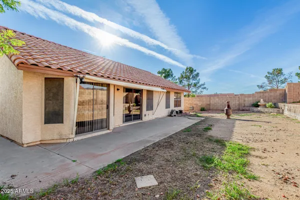 $478,990 | 2702 East Cathedral Rock Drive, Phoenix, AZ 85048