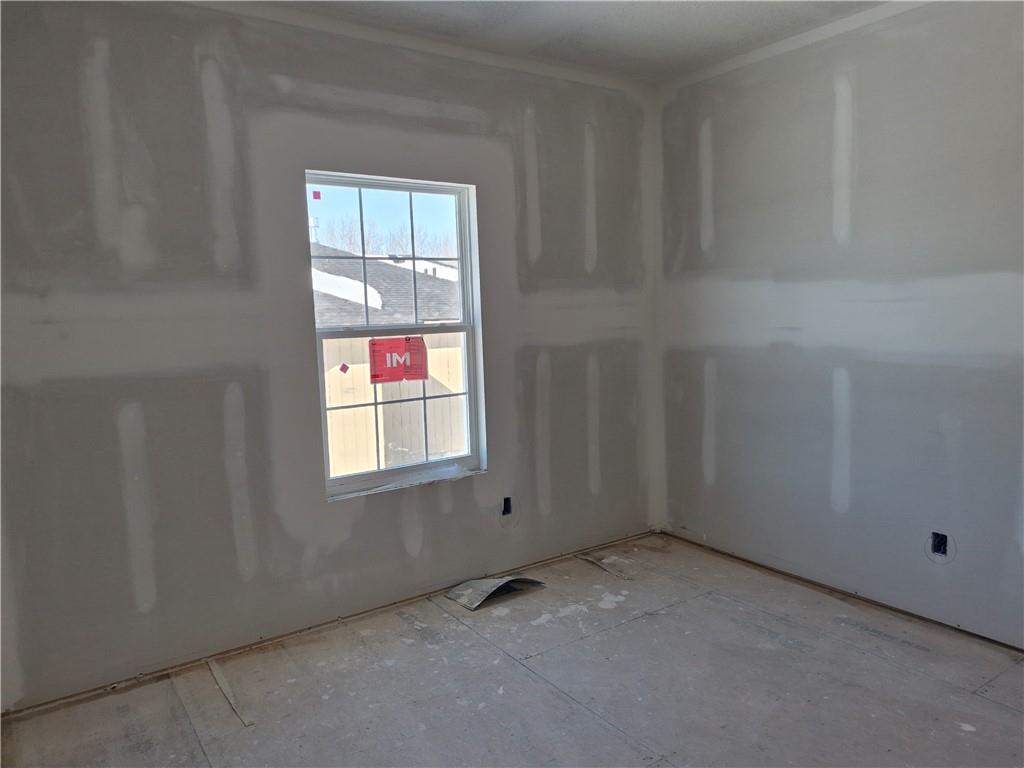 4539 North 145th Terrace Basehor, KS 66007 - Photo 12 of 73