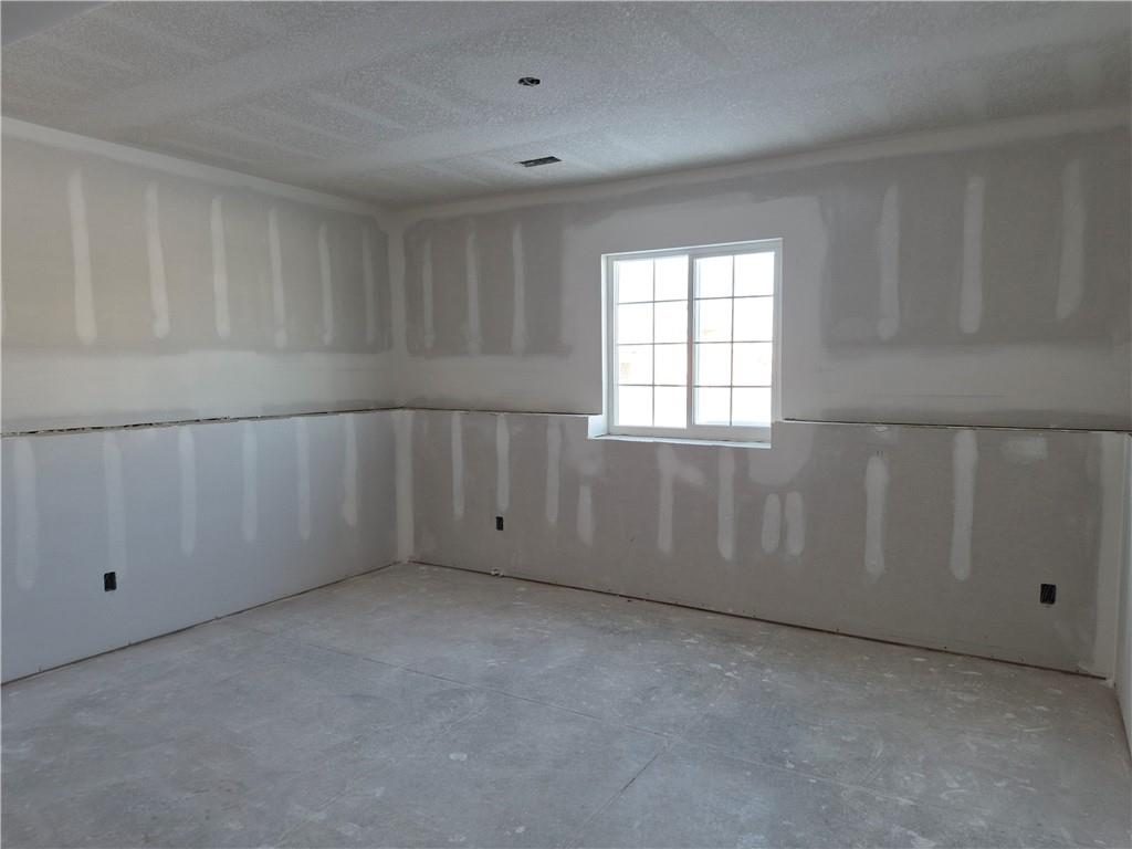 4539 North 145th Terrace Basehor, KS 66007 - Photo 18 of 73