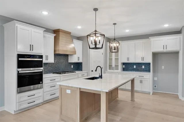 $609,000 | 4539 North 145th Terrace, Basehor, KS 66007