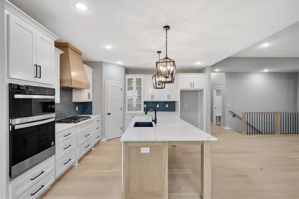 $609,000 | 4539 North 145th Terrace, Basehor, KS 66007