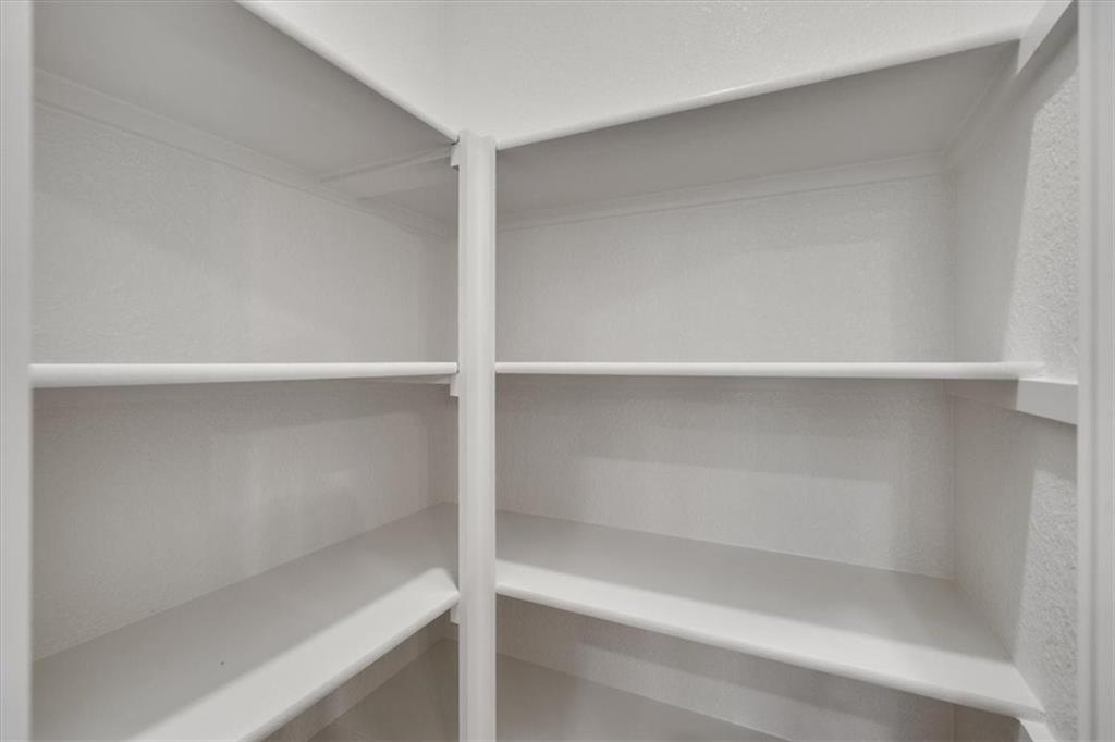 4539 North 145th Terrace Basehor, KS 66007 - Photo 40 of 73