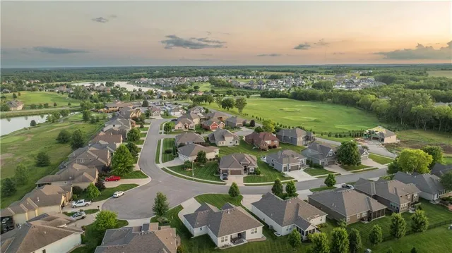 $609,000 | 4539 North 145th Terrace, Basehor, KS 66007