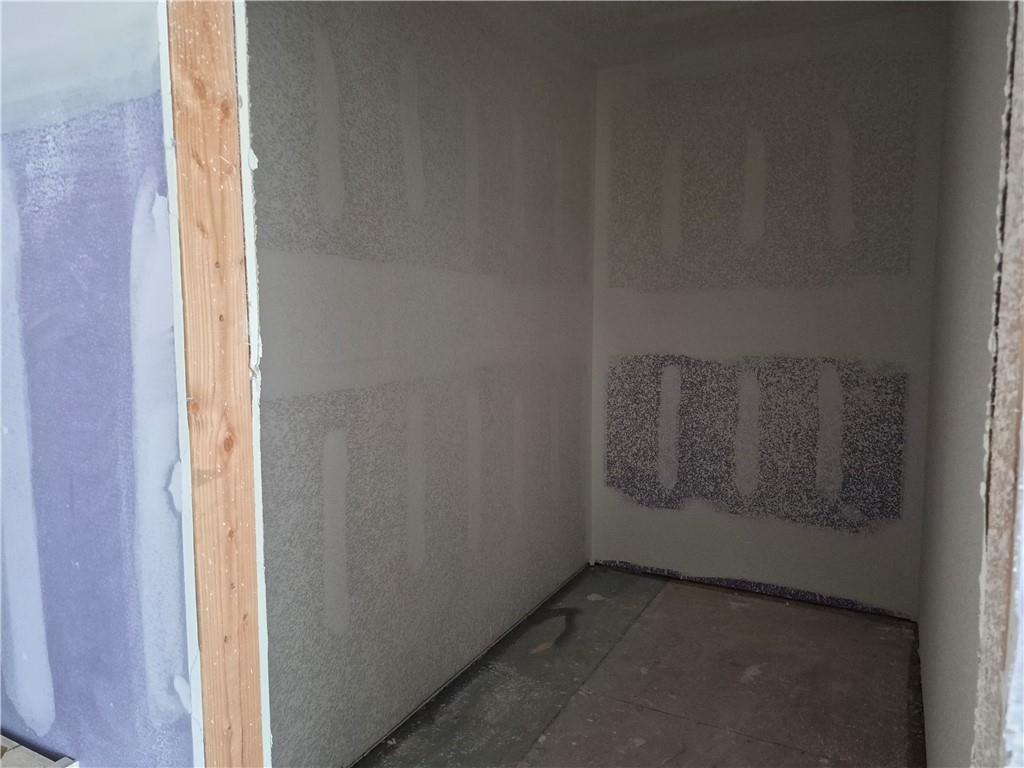 4539 North 145th Terrace Basehor, KS 66007 - Photo 10 of 73