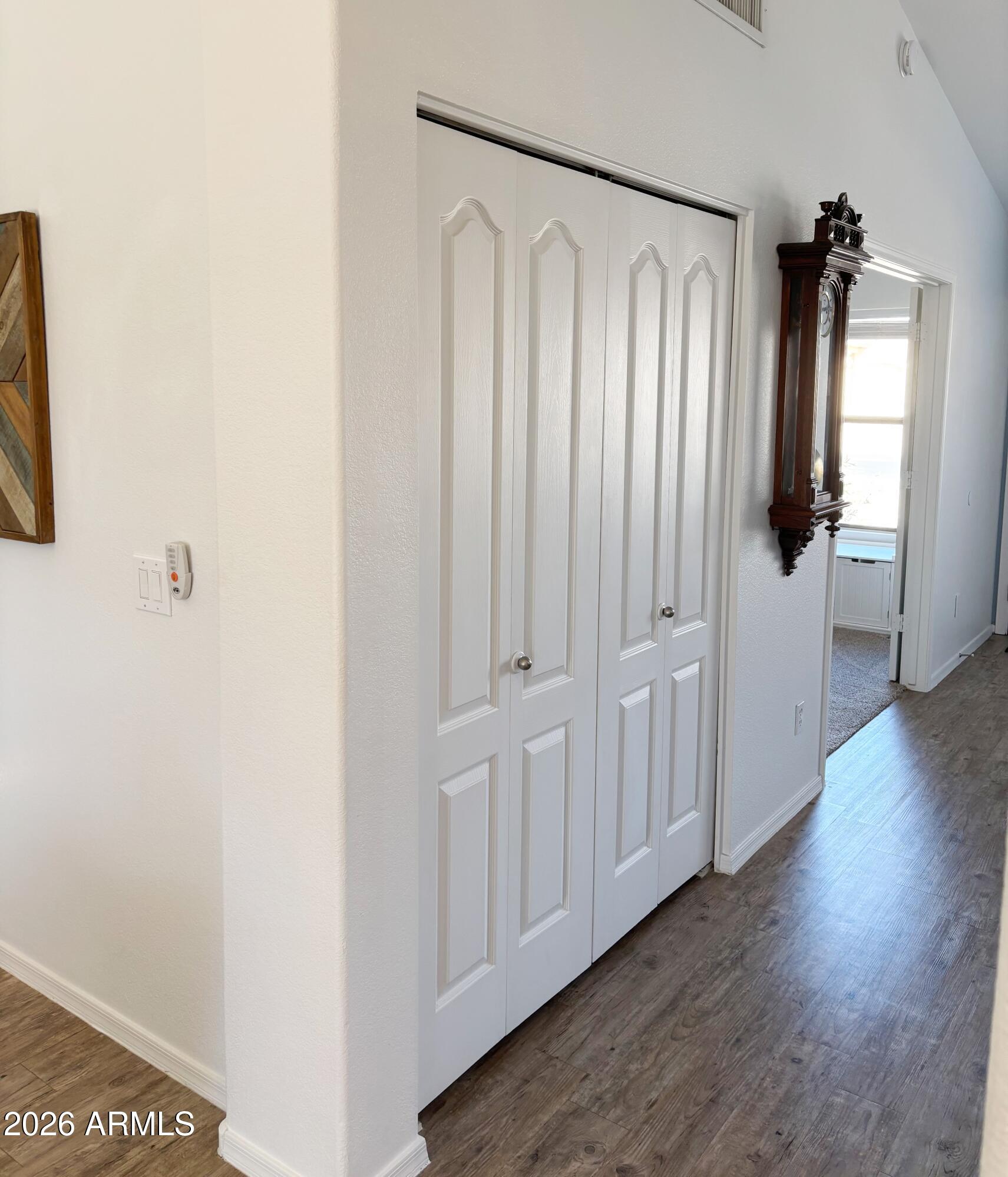 2353 East Willow Wick Road Gilbert, AZ 85296 - Photo 13 of 39 Willow-33-Living Room