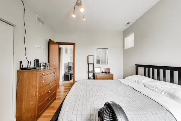 $225,000 | 3105 West Argyle Street, Unit 3, Chicago, IL 60625