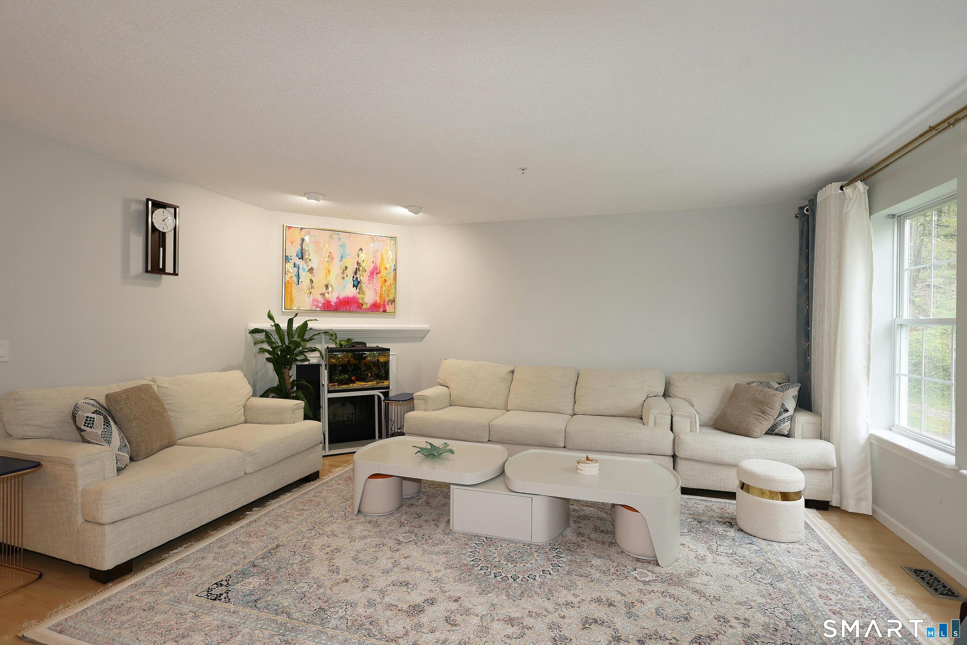 633 Danbury Road, Unit 22 Ridgefield, CT 06877 - Photo 3 of 30 Gallery Image 3