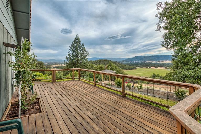 11900 Agate Road Eagle Point, OR 97524 - Photo 8 of 35 Additional Photo