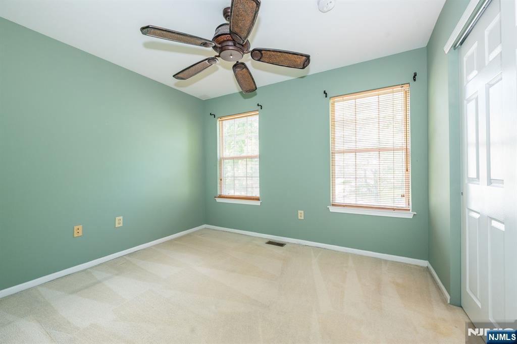43 Morning Watch Road Wayne, NJ 07470 - Photo 21 of 46