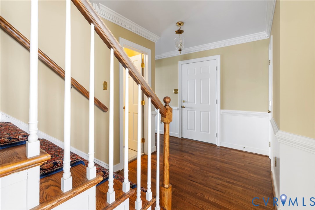 8420 Valley Wood Road Henrico, VA 23229 - Photo 3 of 30