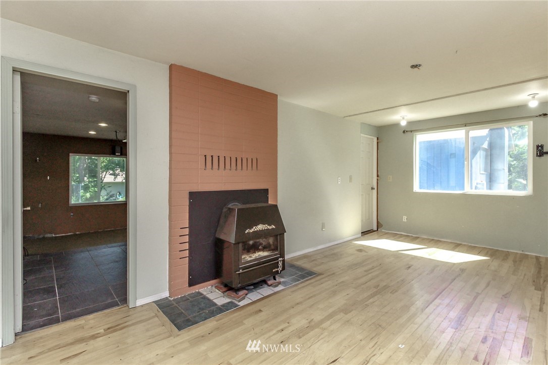17631 Southeast 123rd Place Renton, WA 98059 - Photo 16 of 32 Gallery Image 16