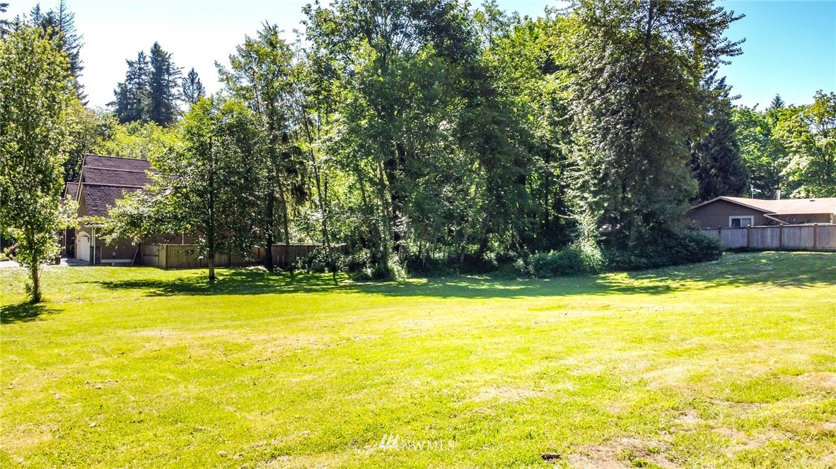17631 Southeast 123rd Place Renton, WA 98059 - Photo 8 of 32 Gallery Image 8