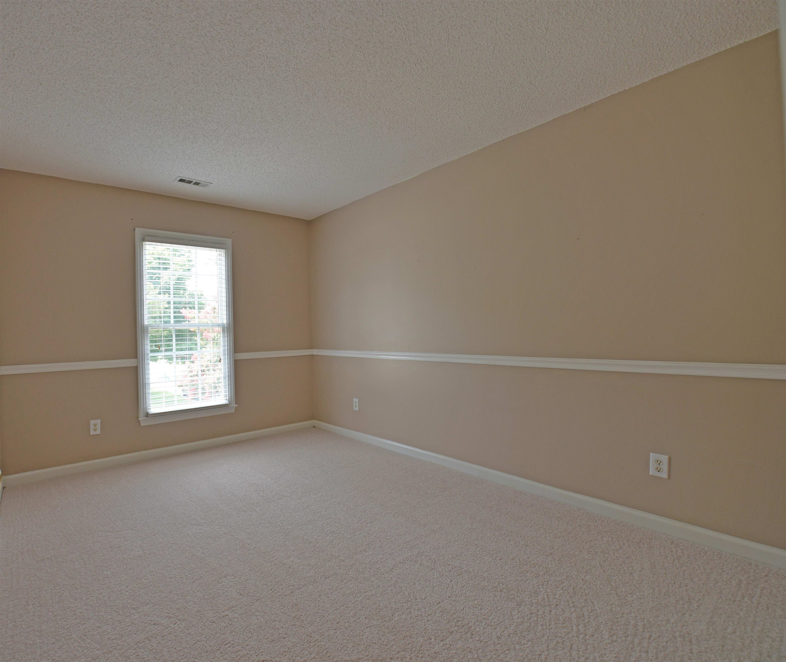 5216 Denmead Way Raleigh, NC 27613 - Photo 14 of 20 Photo 14