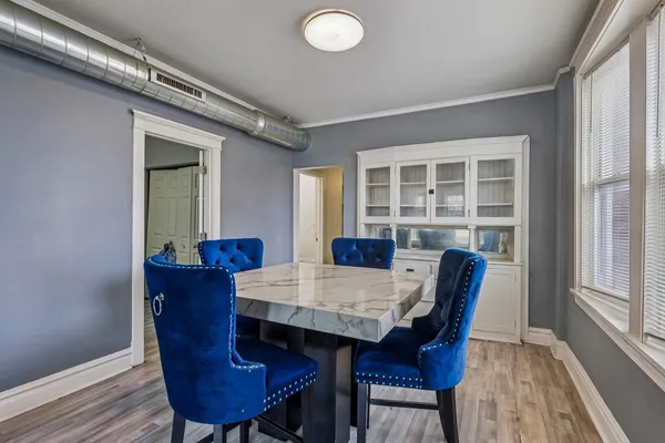 $400,000 | 956 North Trumbull Avenue, Chicago, IL 60651