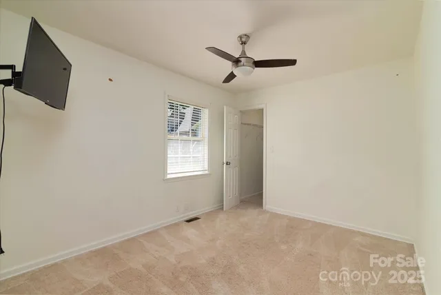 $235,000 | 408 East Catawba Avenue, Mount Holly, NC 28120