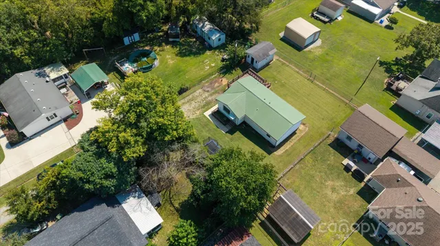 $235,000 | 408 East Catawba Avenue, Mount Holly, NC 28120