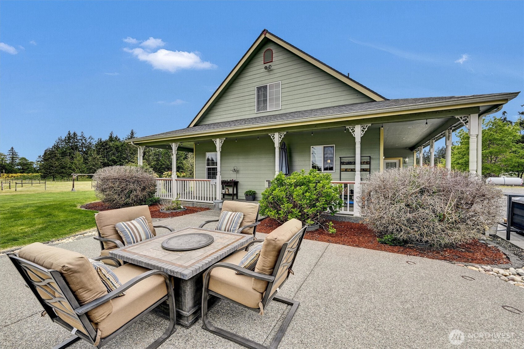 12012 Hunter Loop Road Southwest Rochester, WA 98579 - Photo 19 of 40