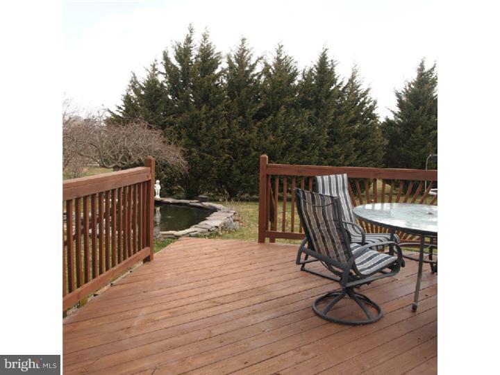 15 Greenfield Road Cochranville, PA 19330 - Photo 23 of 24 Deck