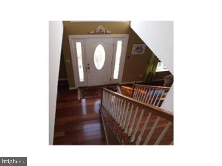 15 Greenfield Road Cochranville, PA 19330 - Photo 4 of 24 Foyer