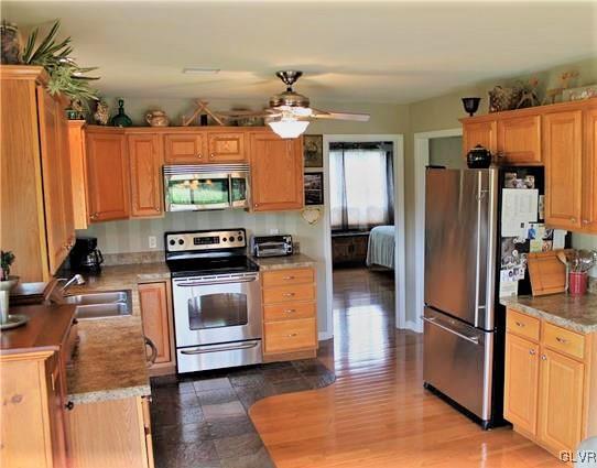 9758 Jacktown Road Bangor, PA 18013 - Photo 3 of 27 Gallery Image 3