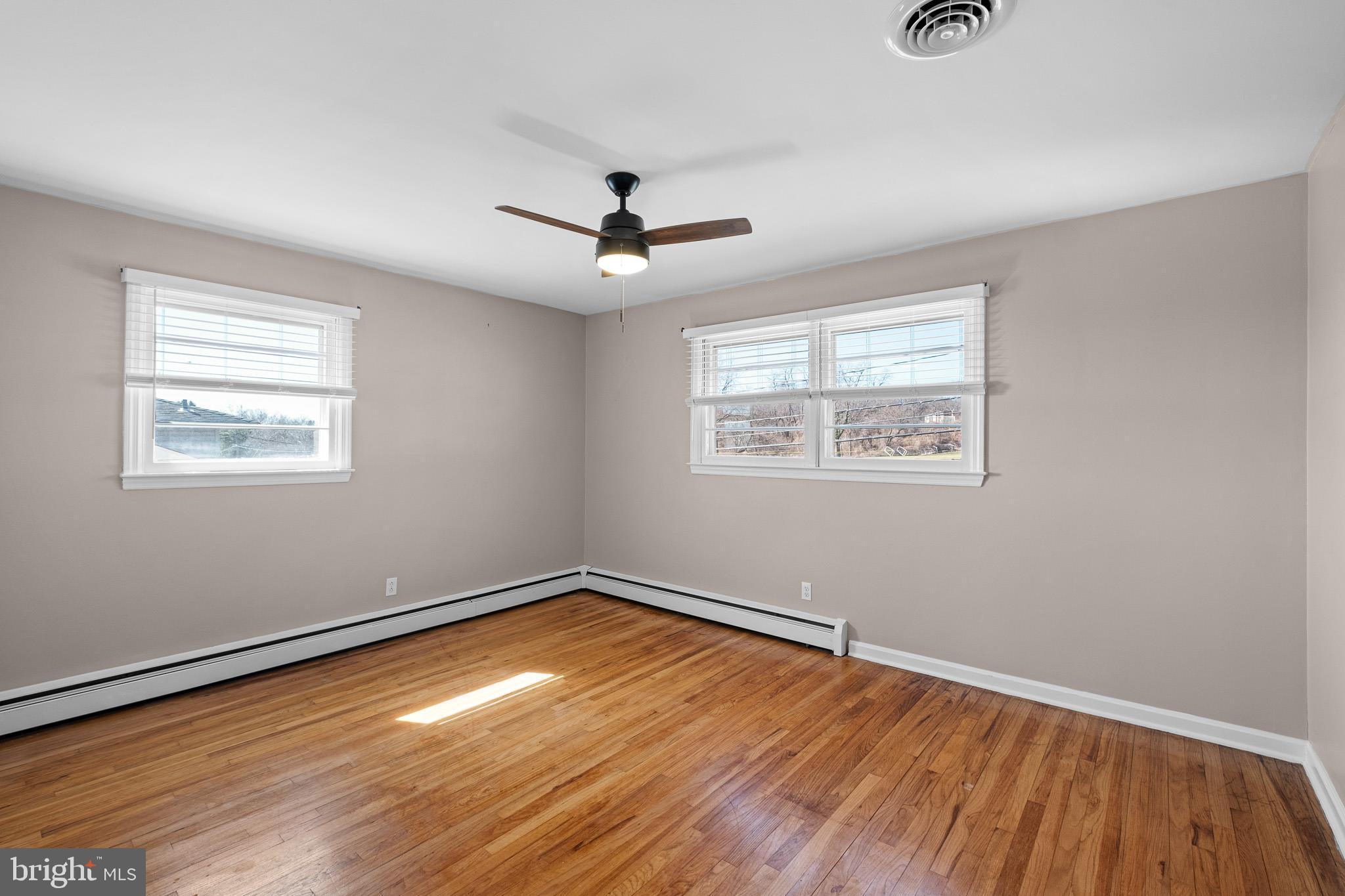 2738 Barnsley Road Wilmington, DE 19808 - Photo 20 of 25 Bedroom 2