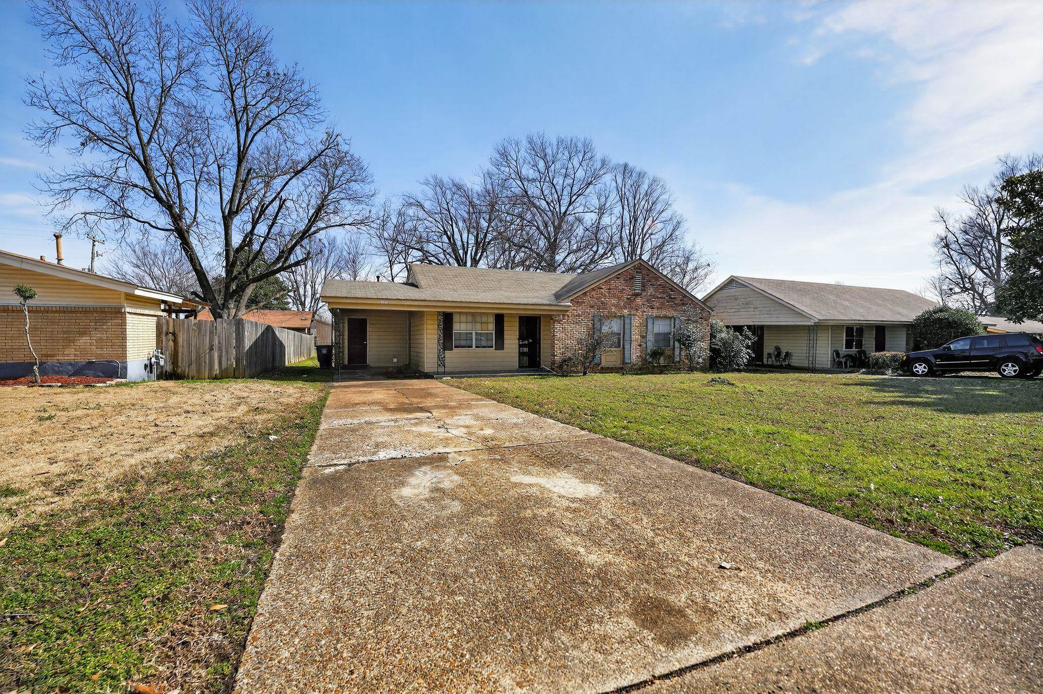 3470 Neely Road Memphis, TN 38109 - Photo 2 of 34