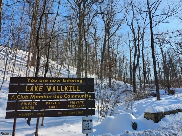 $260,000 | 18 Mountainside Drive, Vernon, NJ 07461