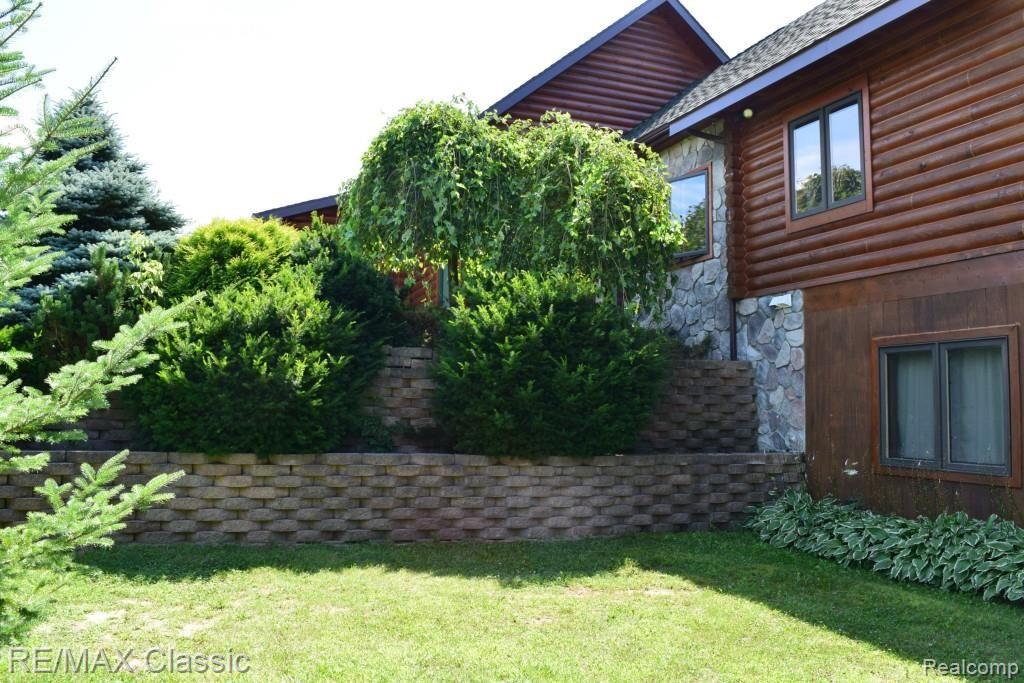 4652 Burgess Road Pinckney, MI 48169 - Photo 37 of 48 DSC_0110.jpg