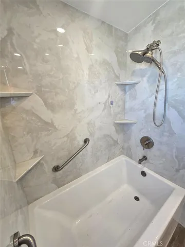 a view of a tennis court