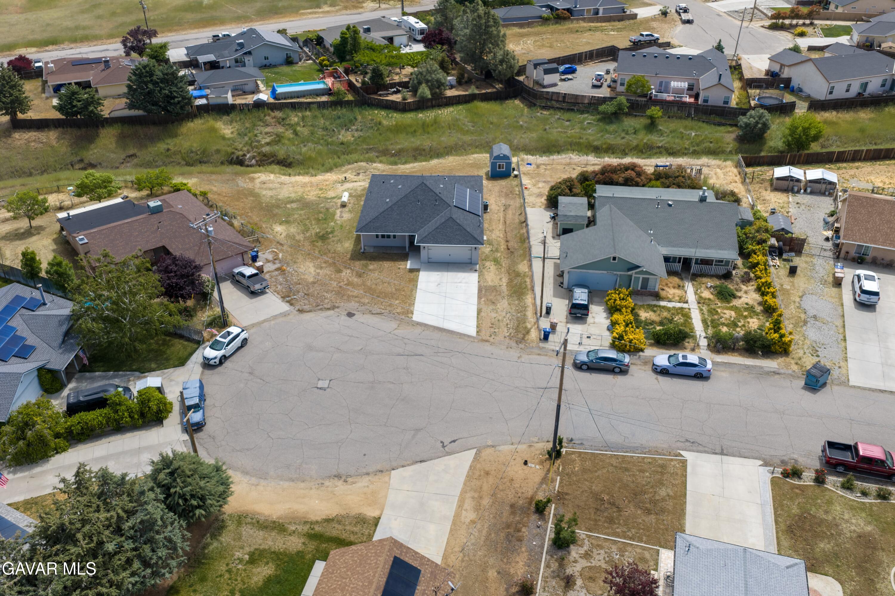 21750 Ripple Lane Tehachapi, CA 93561 - Photo 22 of 26 16-DJI_20260425112620_0004_D-HDR