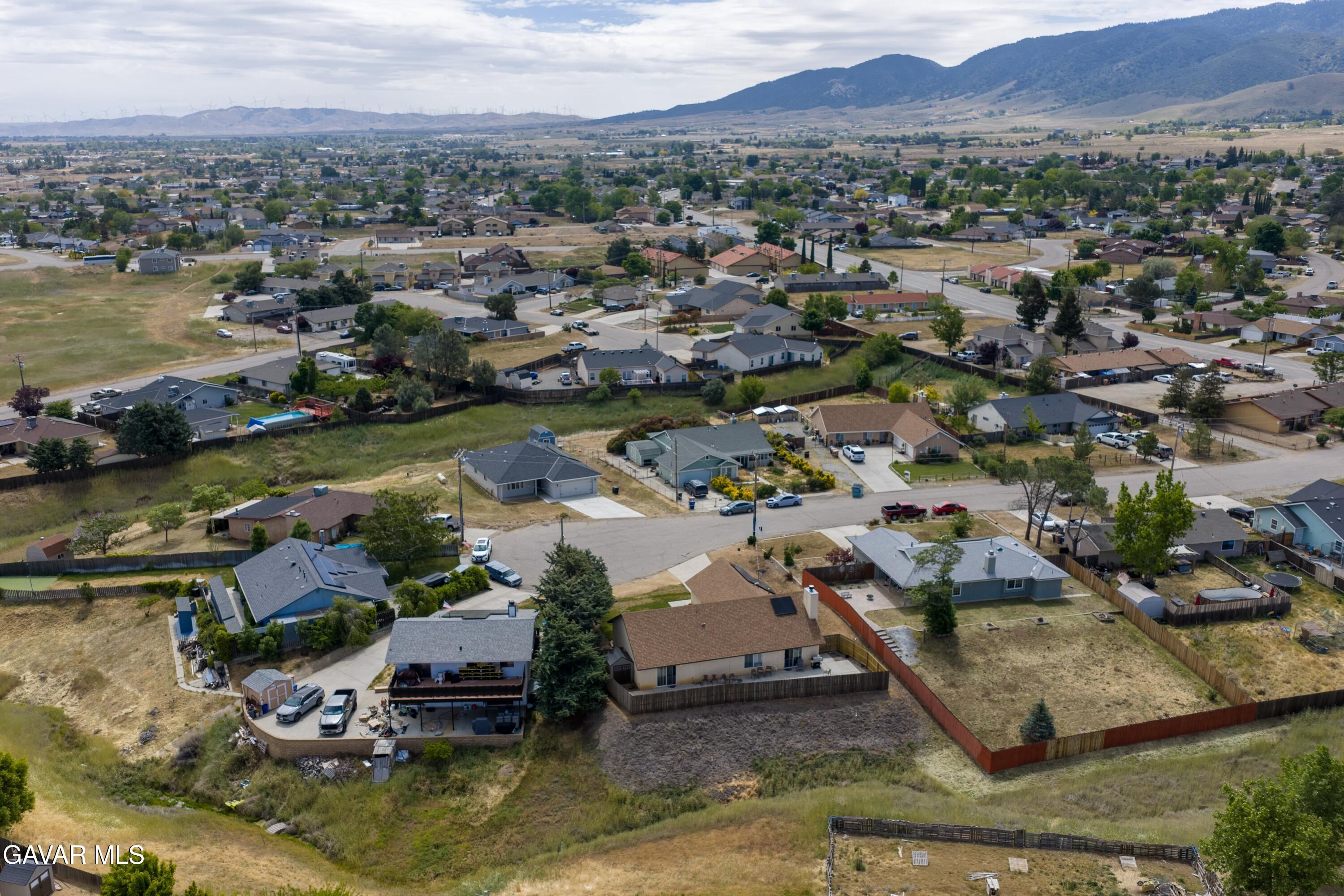 21750 Ripple Lane Tehachapi, CA 93561 - Photo 23 of 26 17-DJI_20260425112654_0007_D-HDR