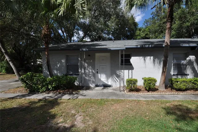 $1,295 | 5124 South Dossey Road, Lakeland, FL 33811
