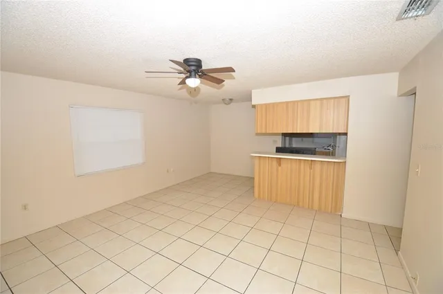 $1,295 | 5124 South Dossey Road, Lakeland, FL 33811