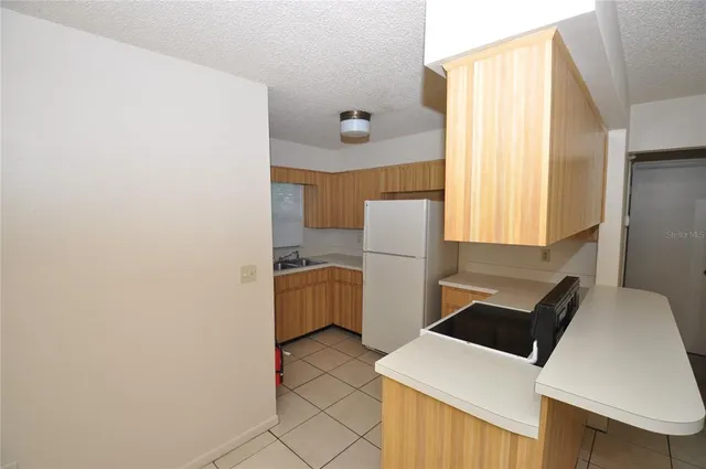 $1,295 | 5124 South Dossey Road, Lakeland, FL 33811