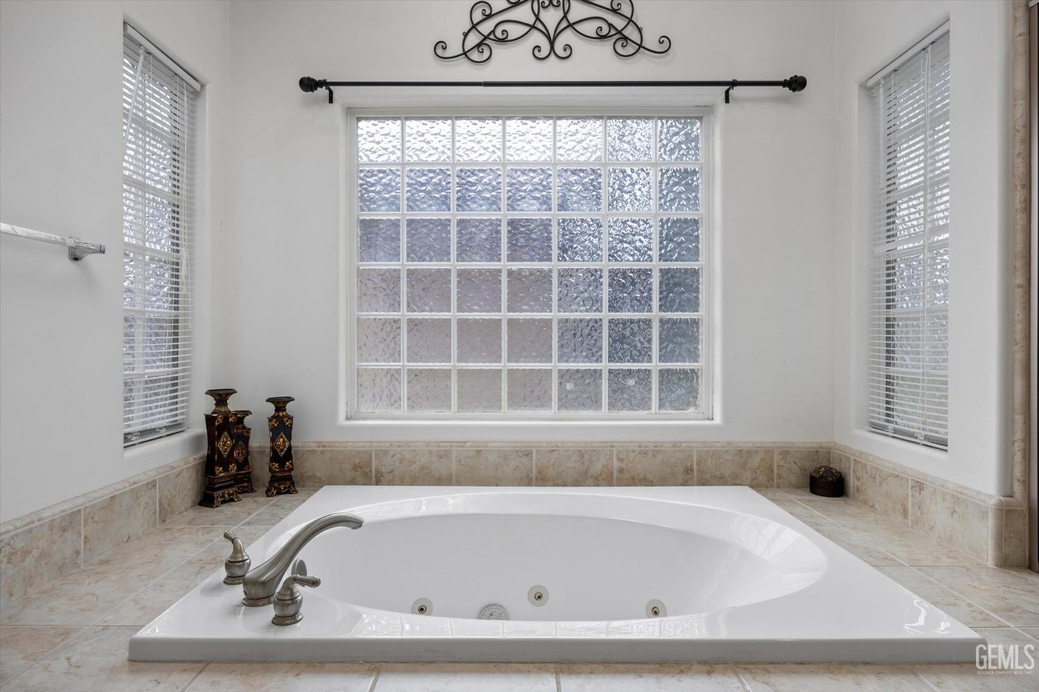 Undisclosed Address Shafter, CA 93263 - Photo 31 of 53