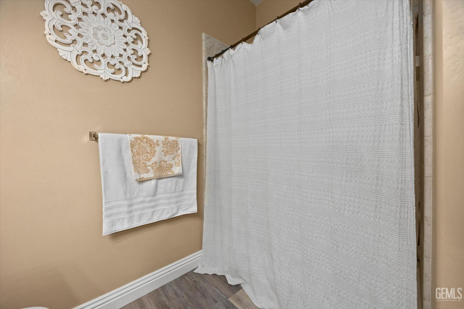 Undisclosed Address Shafter, CA 93263 - Photo 38 of 53