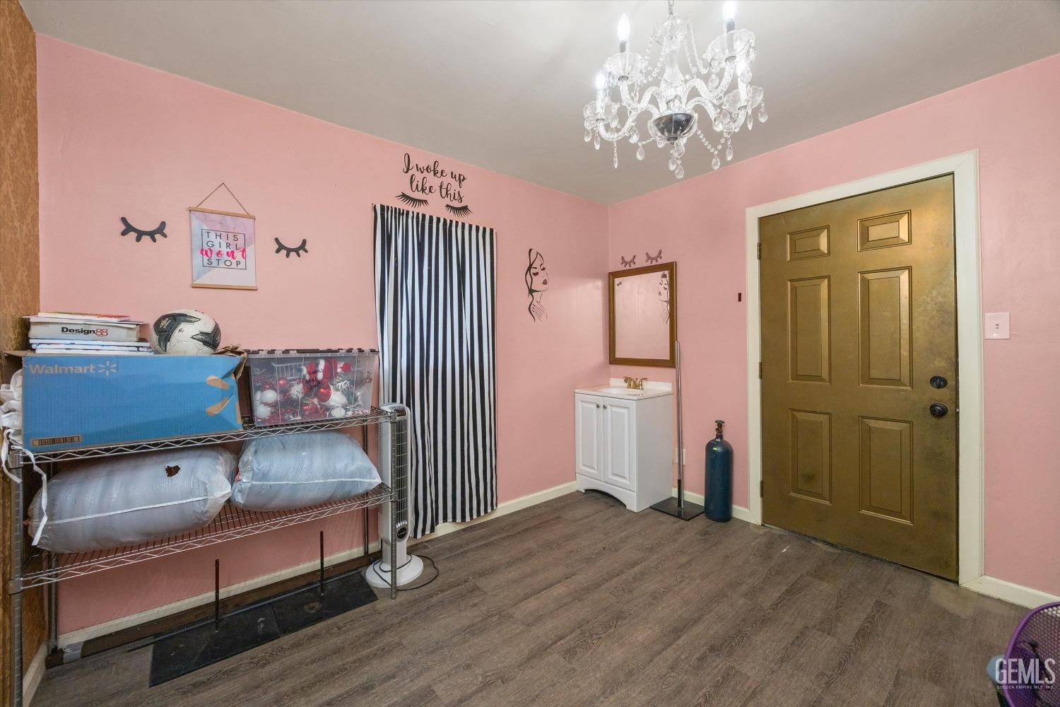 Undisclosed Address Shafter, CA 93263 - Photo 40 of 53