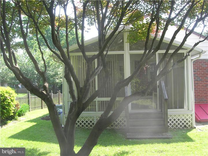 1214 Edgewood Road Havertown, PA 19083 - Photo 12 of 12 Exterior