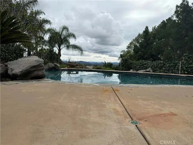 $1,115,000 | 130 Orvil Way, Fallbrook, CA 92028