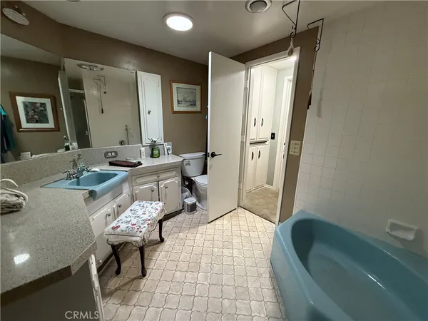 $1,085,000 | 130 Orvil Way, Fallbrook, CA 92028