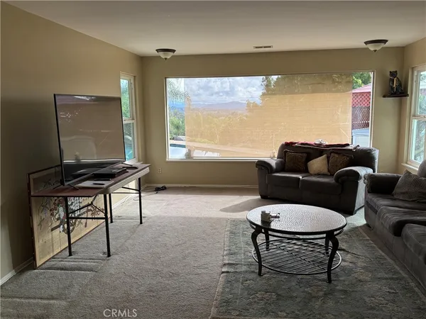 $1,085,000 | 130 Orvil Way, Fallbrook, CA 92028